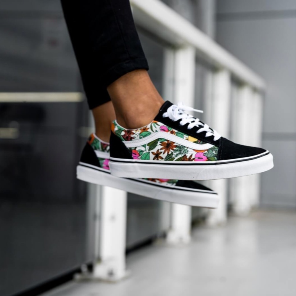NIB Vans Old Skool Multi Tropical Skate Sneakers - Picture 3 of 10